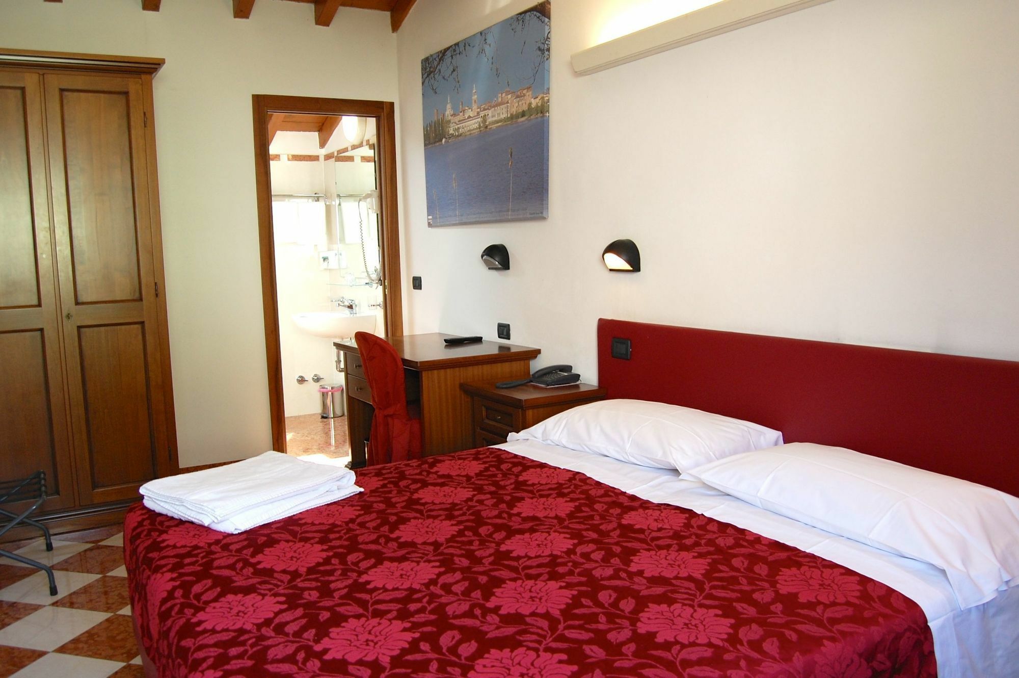 A Casa Dei Gonzaga Hotel Mantova Bagian luar foto